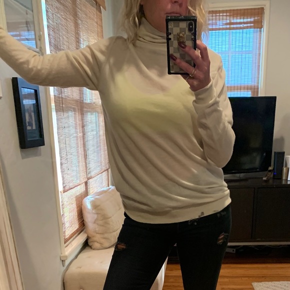 Cashmere turtleneck - Picture 2 of 2